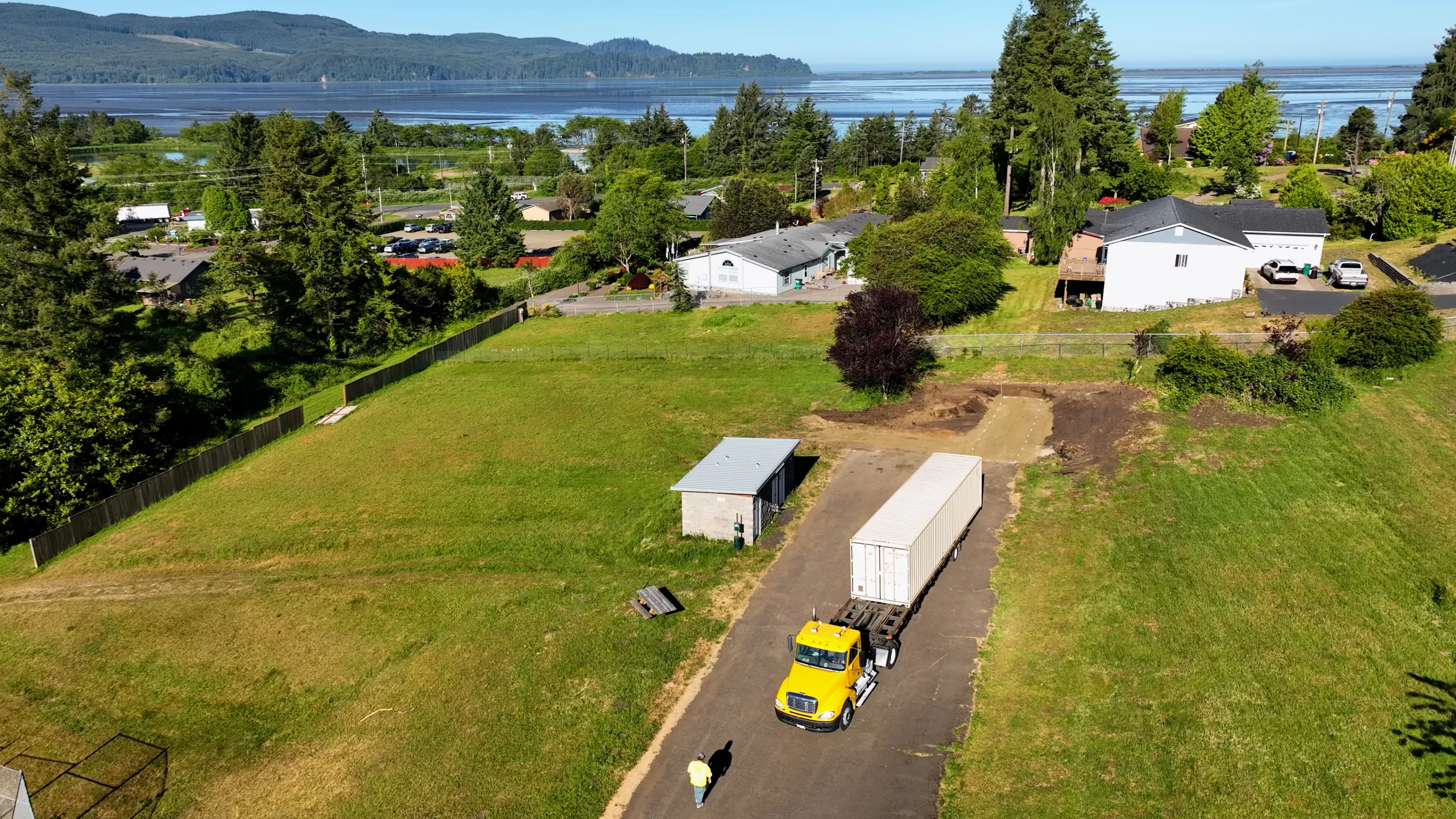 bay-city-takes-delivery-of-40-foot-container-for-disaster-preparedness